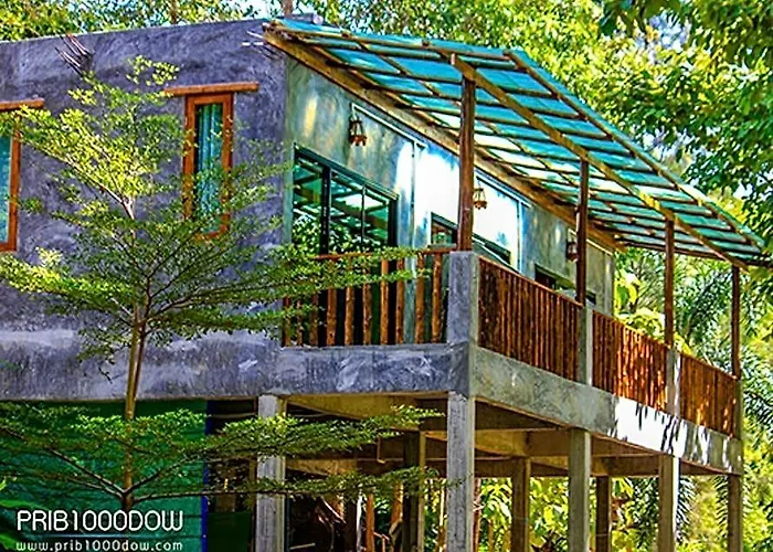 โรงแรม Prib1000dow And สวนผึ้ง